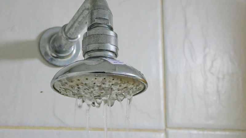 low pressure showerhead